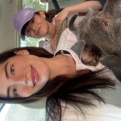 _insensiblee's tweet image. Somos… Gemelas ?