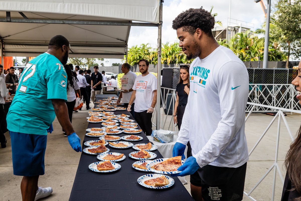Miami Dolphins Foundation & Community Relations tweet media