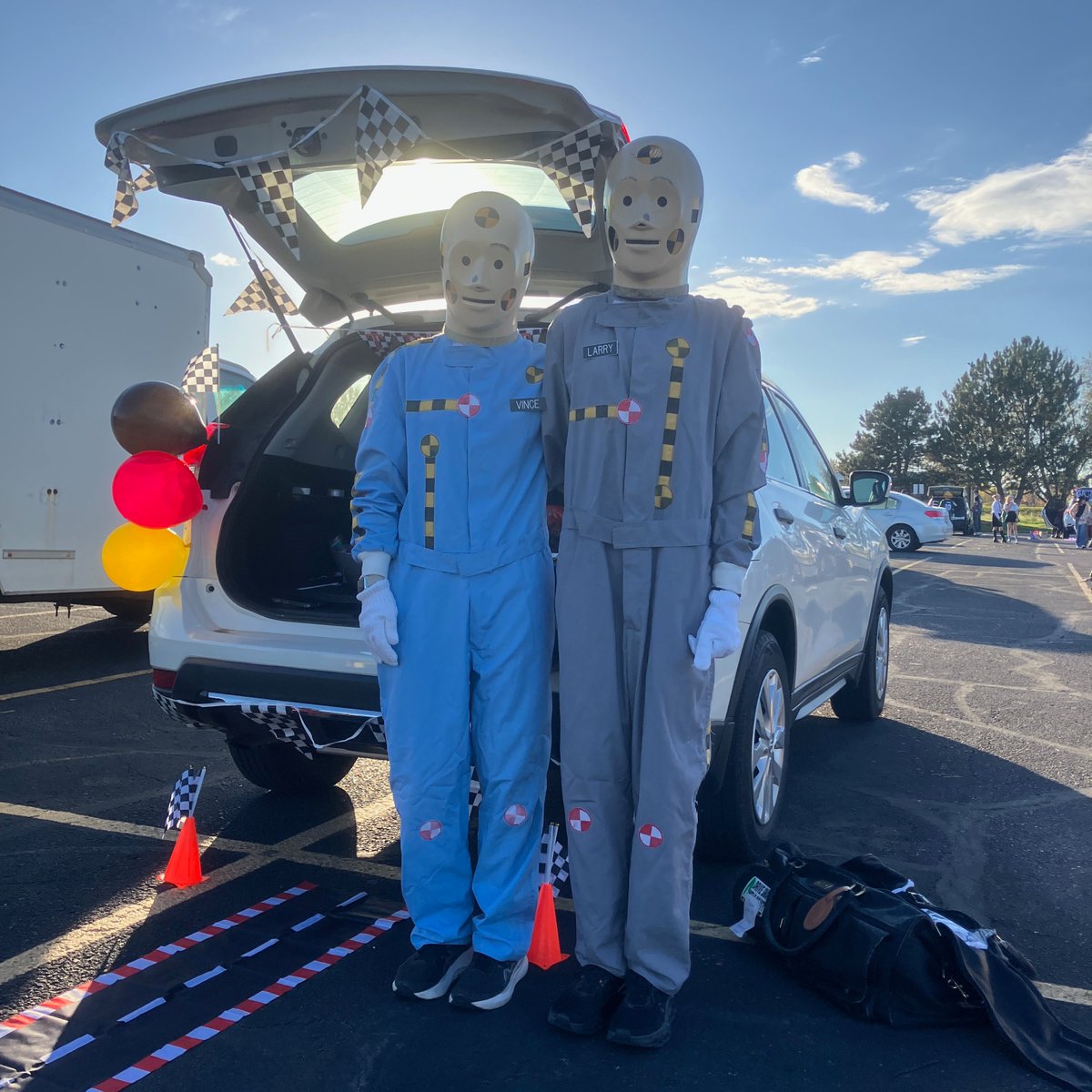 DriveSmartWc's tweet image. The Frontier Academy Buckle Up Drive Smart (BUDS) team had crash dummies Vince and Larry on hand to remind drivers to make wise choices behind the wheel. #DriveSmart #BuckleUpDriveSmart