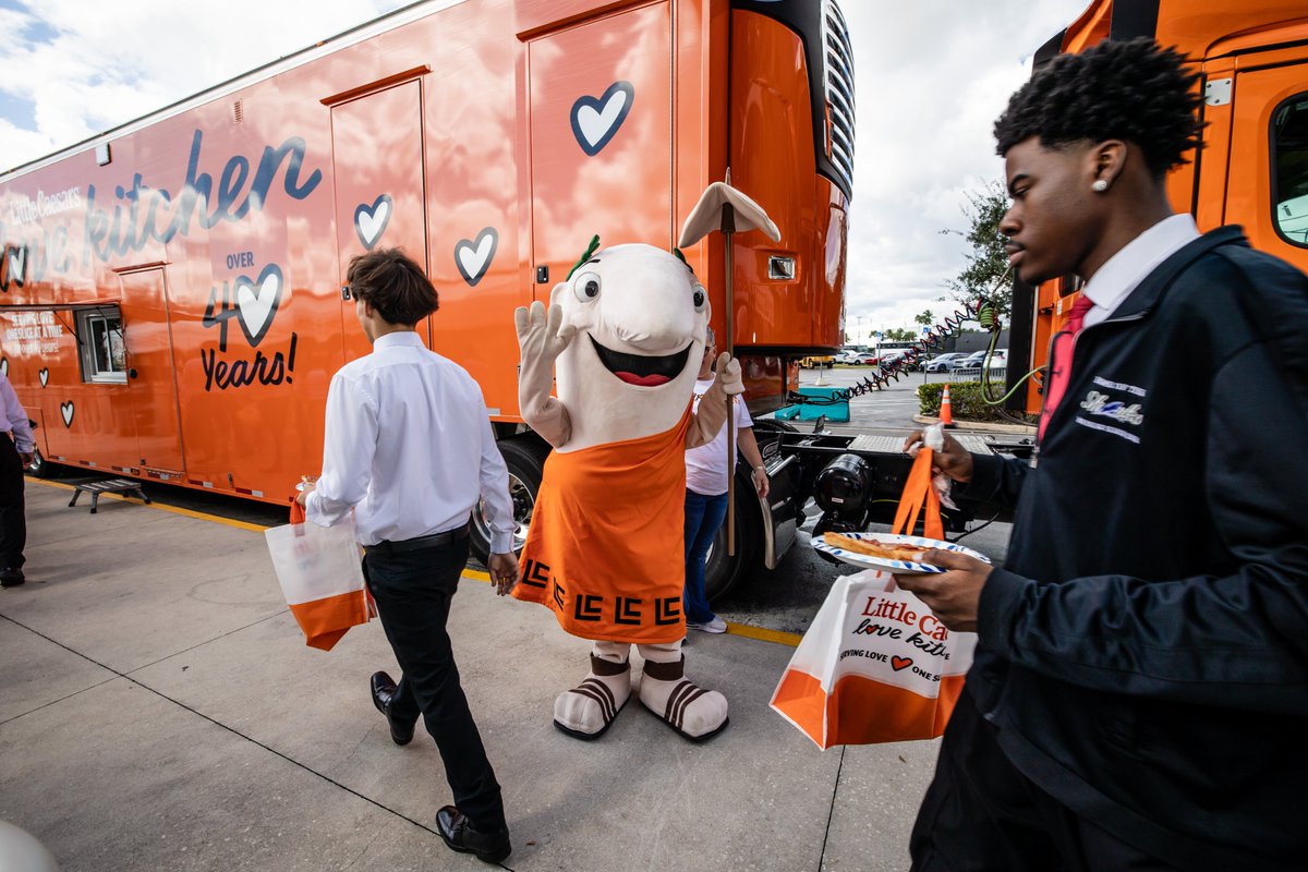 Miami Dolphins Foundation & Community Relations tweet media