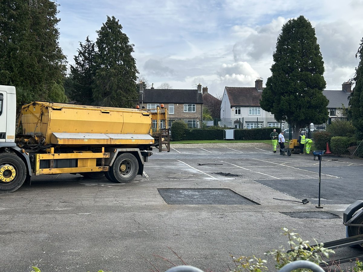 mramann's tweet photo. Work continues at Netherthorpe School and Dunston ensuring our students have great learning environments @MinervaTrust @NetherthorpeSch @ https://t.co/Xn8aZgRlV1