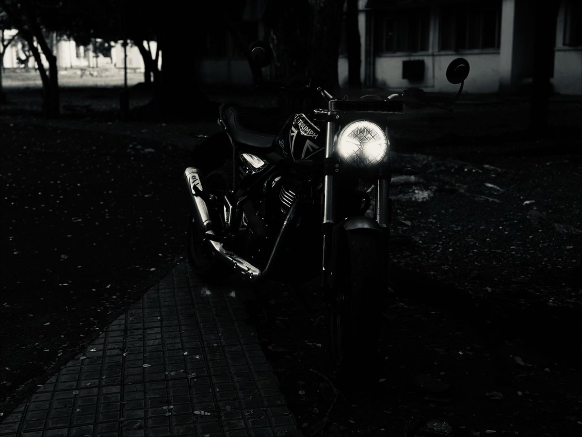 HighAltitudeDoc's tweet image. Chrome 🖤