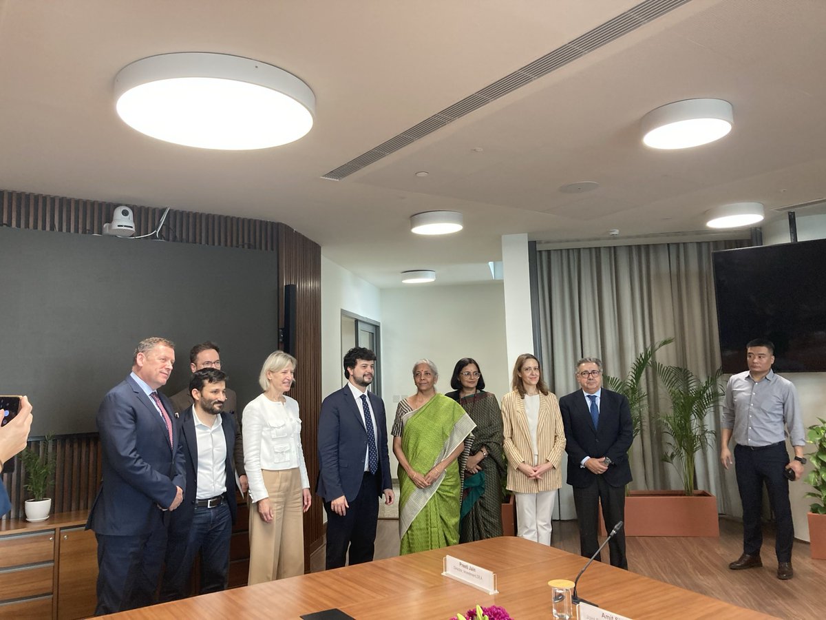 European Parliament Diplomacy tweet media