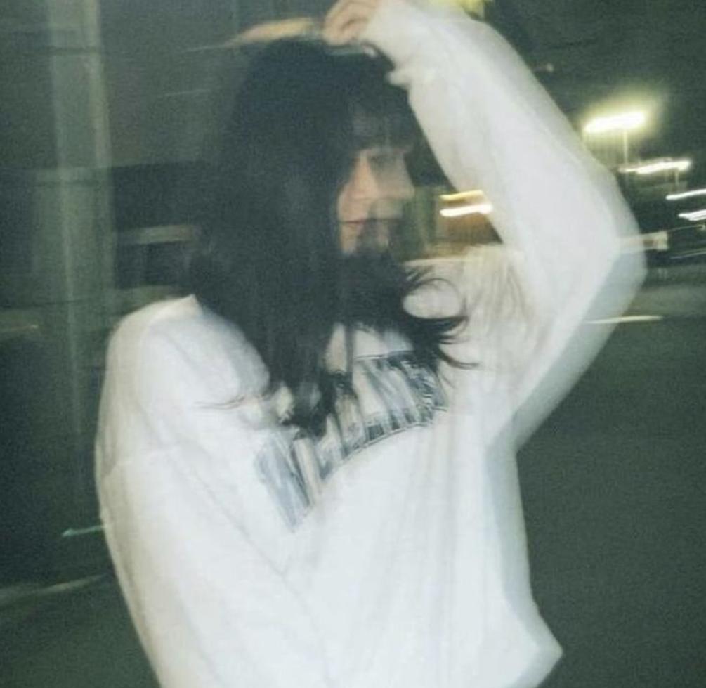 VelocityDB's tweet image. 木曜日夜のメモ：風強め／落ち着く。休憩する→作業する。マイペースで。