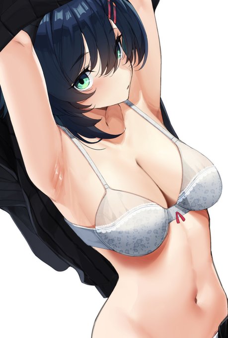 ハロウィン絵を描かずにおっぱい描いてました 