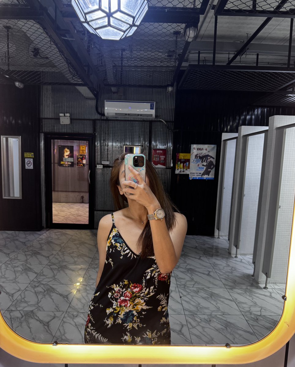 AungR123's tweet photo. คนเดียวมันเหงามาก
.
.
#fwb #fwbกรุงเทพ https://t.co/A4mSoP9O8V