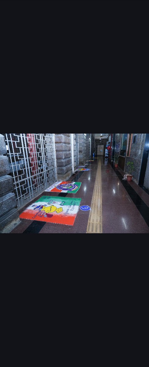 sshivamca's tweet image. On 28th Oct,during #VigilanceAwarenessWeek, Mumbai Customs Zone-I administered the Integrity Pledge &amp;amp; held an interactive session with Commissioner General.
Encouraging to see trade interacting fearlessly with officers — approachable, transparent &amp;amp; trade-friendly. 👏
@cbic_india