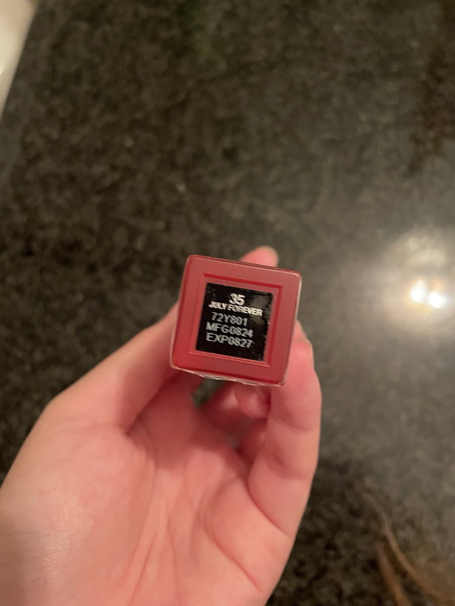 Min60160574's tweet photo. ส่งต่อ Maybelline Superstay Teddy Tint เบอร์ 35 JULYFOREVER ค่ะ มี 1 แท่ง ซื้อมาจากวัตสันของแท้แน่นอนค่ะ ของใหม่ยังไม่ได้แกะใช้แต่อย่างใด 

ส่งต่อ 250 รส.ค่ะ
#ส่งต่อmaybelline #Maybelline #ลิปMaybelline #ส่งต่อเครื่องสําอาง #ส่งต่อ #ส่งต่อคสอมือ2 #ส่งต่อลิป https://t.co/yReMdFhCsN
