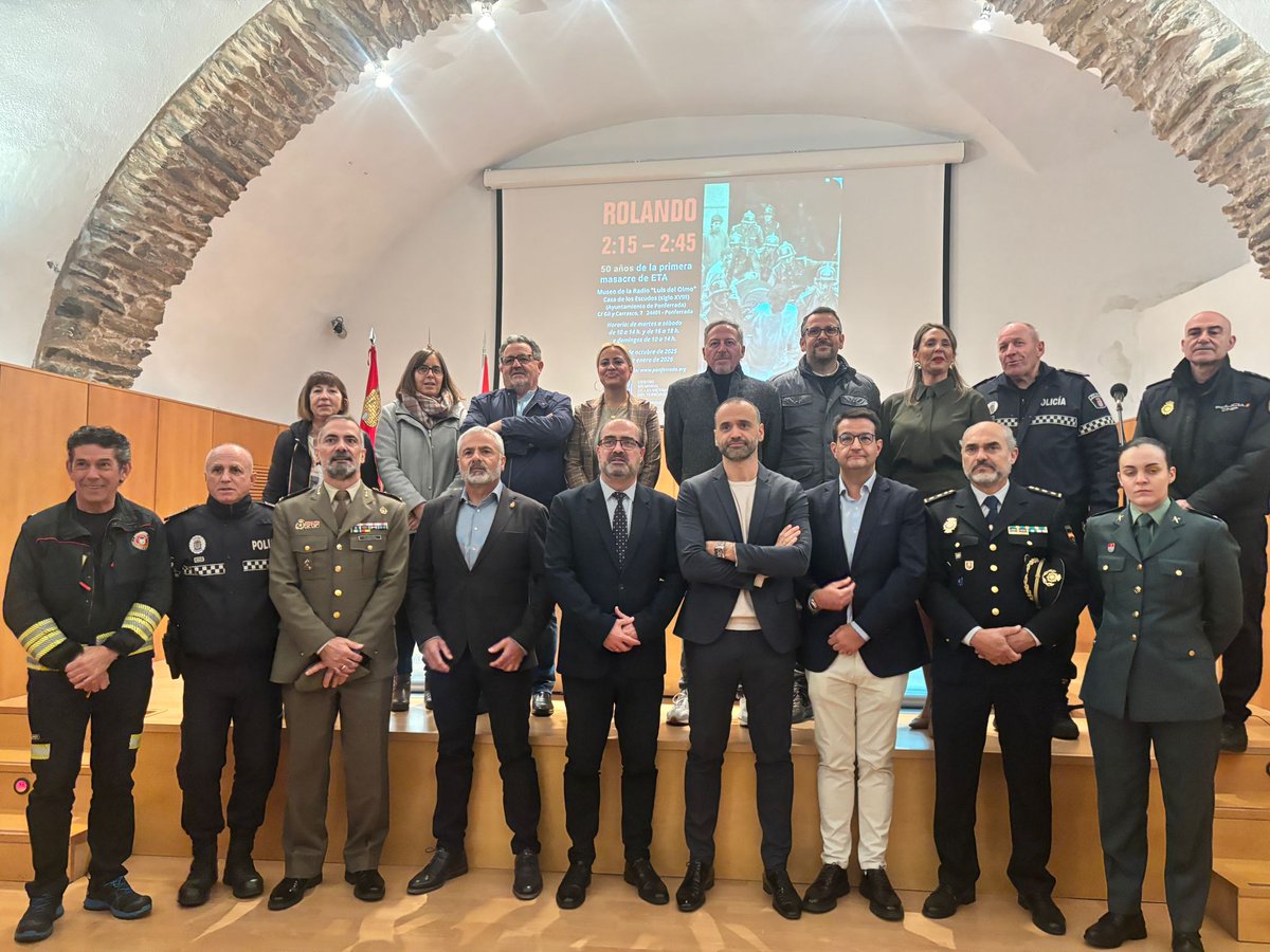 PLechugaMallo's tweet image. 📻 El Museo de la Radio "Luis del Olmo" de #Ponferrada acogerá la exposición del @MemorialVT "Rolando. 2:15 - 2:45. 50 años de la primera masacre de ETA". 

No podemos permitir que nadie olvide el horror y la barbarie provocada por el terrorismo en nuestro país.