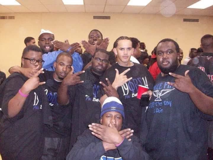BraxtonMonroe25's tweet image. On this day 15 years ago, six young men entered the world of blue and white as brothers. These men can call me anytime and no matter what I'm going to be there for them. Man we had many hard nights on line. A lot of blood, sweat, tears. #Fall2K10 #EpsilonZeta #BluPhi 15 years 💪🏿.