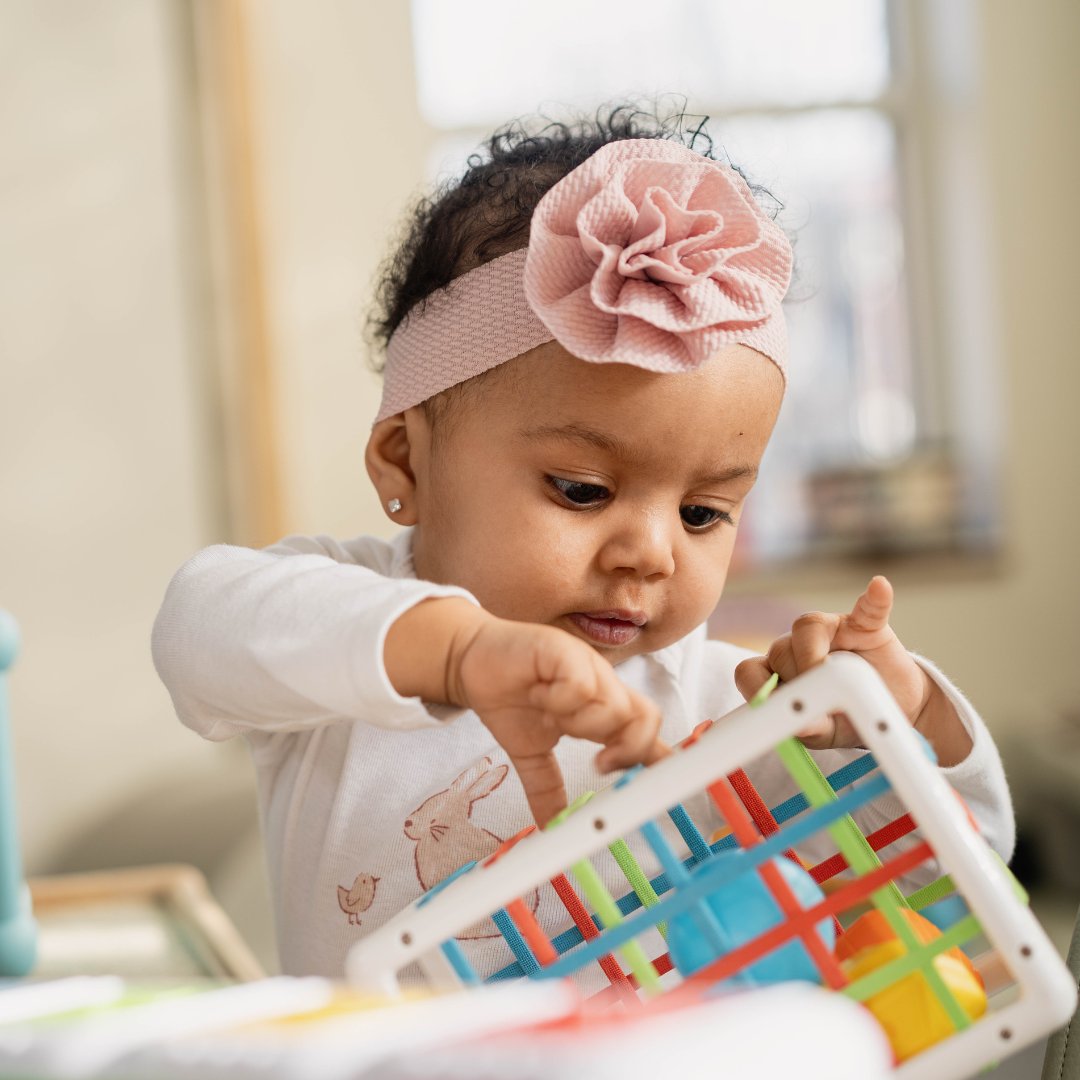 ChicagoCommons's tweet image. #ChicagoCommons #EarlyEducation centers hold national NAEYC accreditation and a Gold Circle of Quality through ExceleRate Illinois, ensuring your child receives the best start possible from trusted educators. bit.ly/4bmO9EF