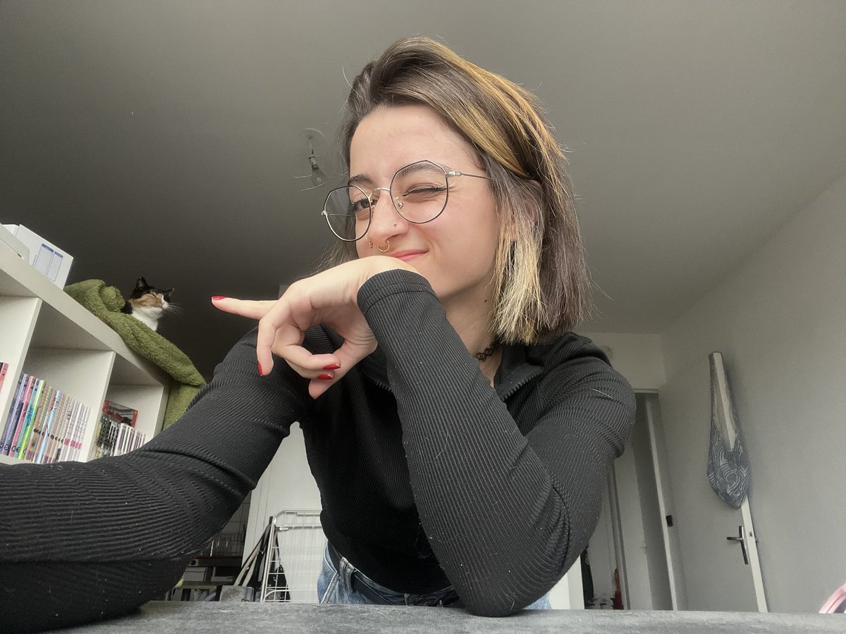 fumertue tweet media