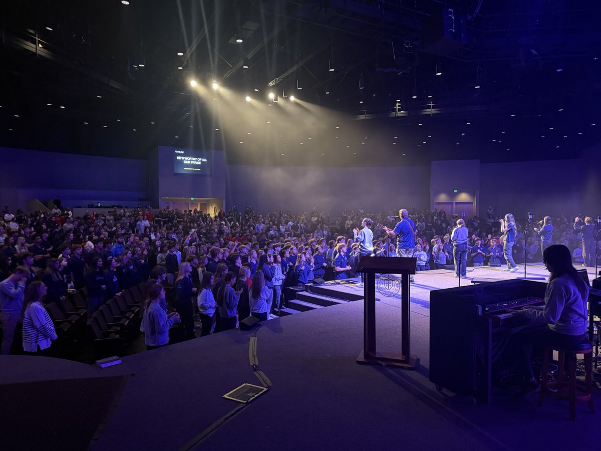 I love Calvary Christian High School. It amazes me what the Lord has done here. Almost 900 students. It was a privilege to preach in Chapel again this morning.
