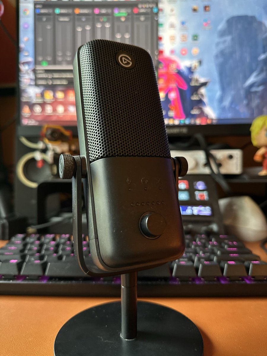 Se tiene que ir el mostro. Ojalá a alguien que le quiera sacar todo el jugo posible. 
260K, charlable para la gente de la comu!