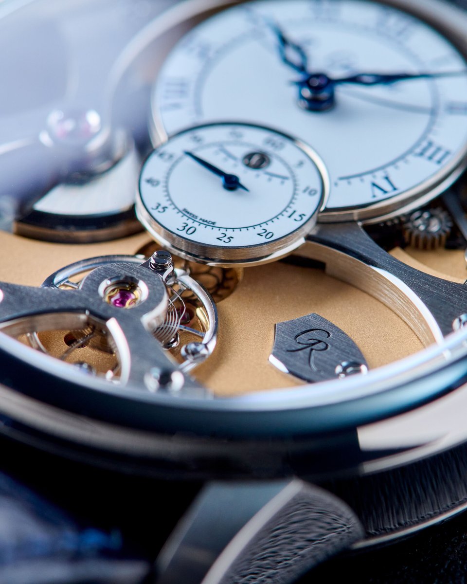 EuropeanWatchCo's tweet image. Discover the brilliance of the Romain Gauthier Insight Micro-Rotor - a rare white gold marvel, limited to just 10 pieces worldwide.

Founded by master watchmaker Romain Gauthier, the brand is a beacon of independent haute horlogerie. Gauthier’s approach combines mechanical…