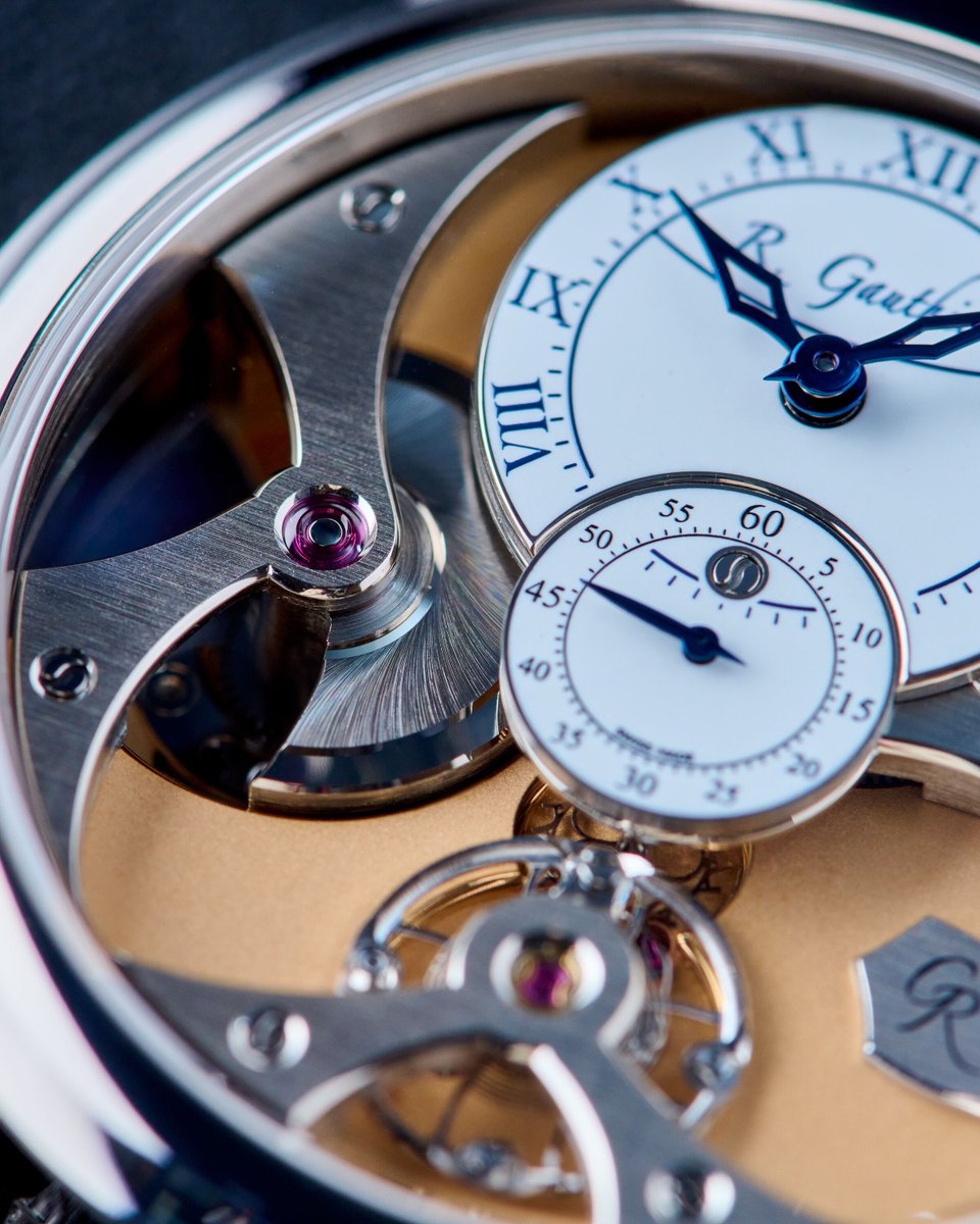 EuropeanWatchCo's tweet image. Discover the brilliance of the Romain Gauthier Insight Micro-Rotor - a rare white gold marvel, limited to just 10 pieces worldwide.

Founded by master watchmaker Romain Gauthier, the brand is a beacon of independent haute horlogerie. Gauthier’s approach combines mechanical…