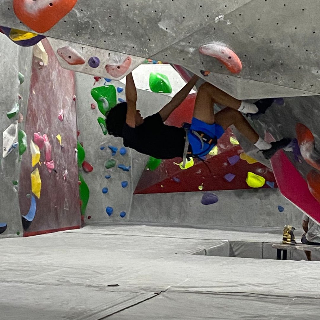 Our Senior School students are just... hanging out! 🧗
We're back at @BoulderzClimbing for another awesome rock climbing session.