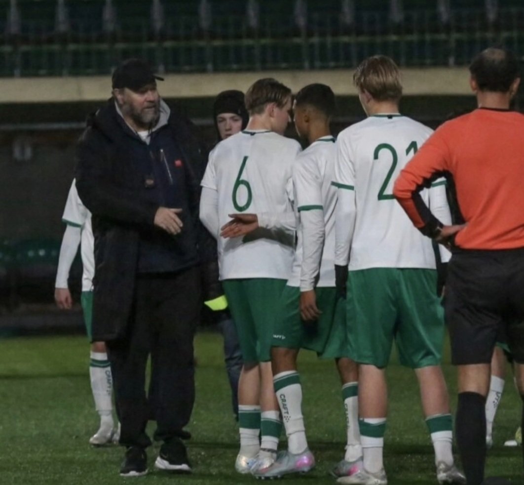 Thanks to the boys after our last game together 💚🤍💚🤍