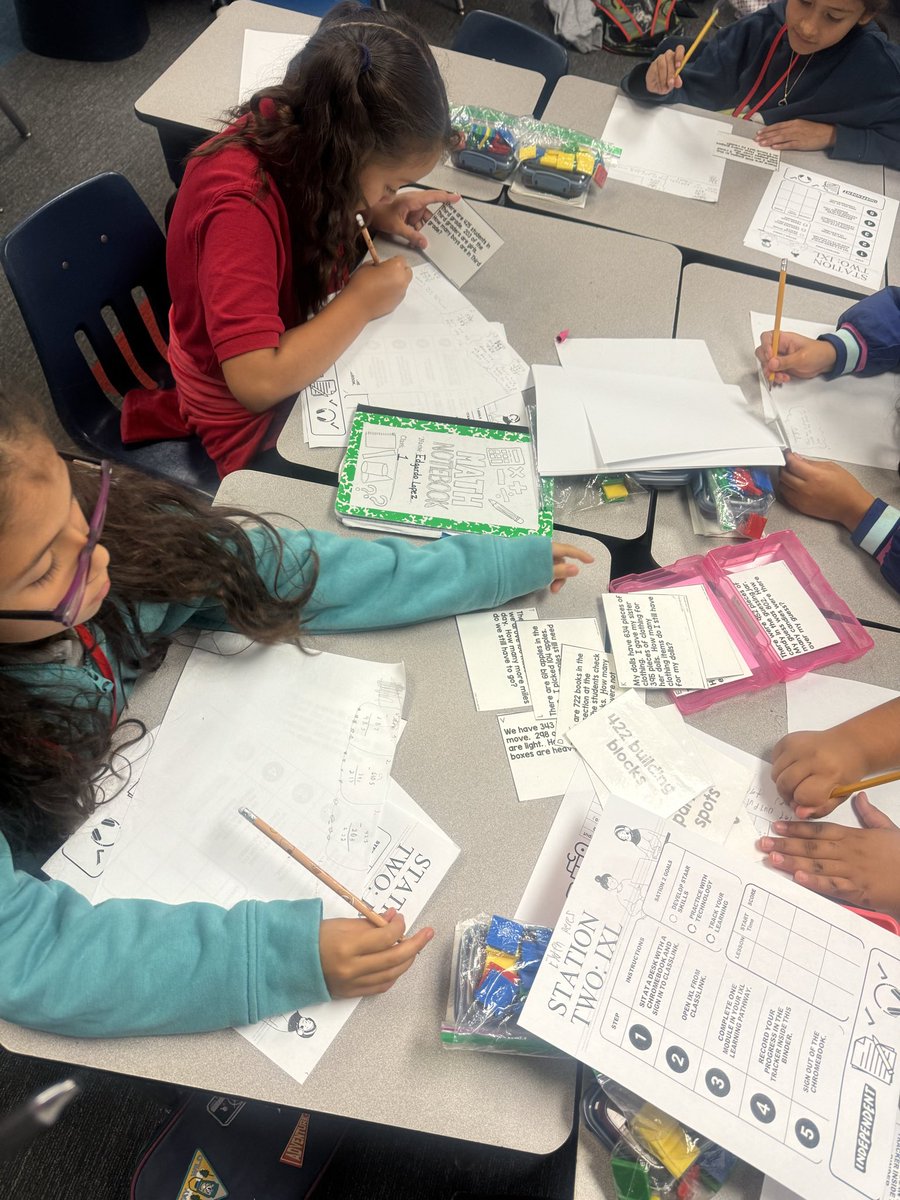 VPAA_SWPS's tweet photo. ππ Great things are happening in 3rd grade math small groups! Students are engaged and working hard on targeted skills. π
Shoutout to @ArdoinStepheni for modeling an awesome teacher-table lesson! π¦πͺ #BlueJayPride #SmallGroupSuccess https://t.co/ySXbcvCMhu