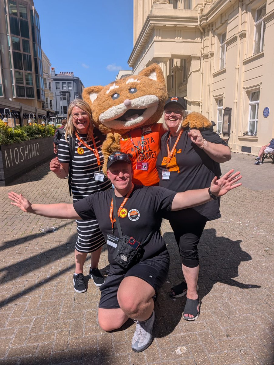gmbbolton23's tweet photo. Today we've waved goodbye to our amazing friend and @GMBNWI Activist Sue Paxford as she heads to pastures new. Sending love and remember to watch out for delivery cyclists on your travels 🚩 #gmbfamily https://t.co/He0aSJeQDX