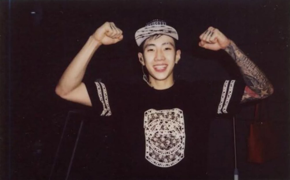 jaypark_archive's tweet photo. 👀 #박재범 #JayPark https://t.co/ZswU2WMAp9