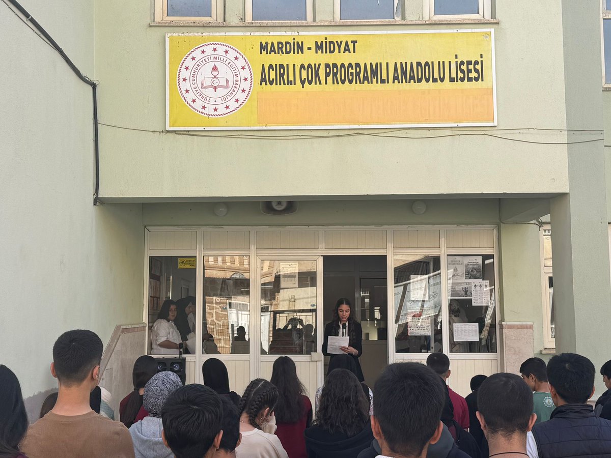 29 Ekim Cumhuriyet Bayramını 102.yıldönümünü coşkuyla kutladık.  Yaşasın Cumhuriyet . Yaşasın Türkiye Cumhuriyeti 🇹🇷
<a href="/Mardin_Valiligi/">Mardin Valiliği</a>
<a href="/mardinilmem/">Mardin İl Millî Eğitim Müdürlüğü</a>
<a href="/midyatkaymakam/">T.C. Midyat Kaymakamlığı</a>
<a href="/midyatilcemem/">Midyat İlçe Milli Eğitim Müdürlüğü</a>
<a href="/abdurrahimdmr47/">Abdurrahim DEMİR</a>
<a href="/abdubakitek/">abdlbakitk</a>