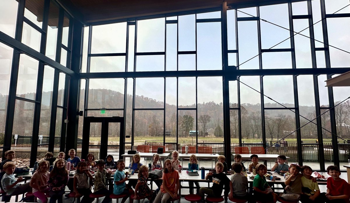WataugaSchools's tweet photo. It is SO exciting to see Valle Crucis School students and staff in their new home! The smiles and joy they have for being in the lunch line, in the cafeteria and in their classrooms is so fun to experience. 💙😊
#ShareTheGood #AllTogetherAgain https://t.co/NDnjQOraVC