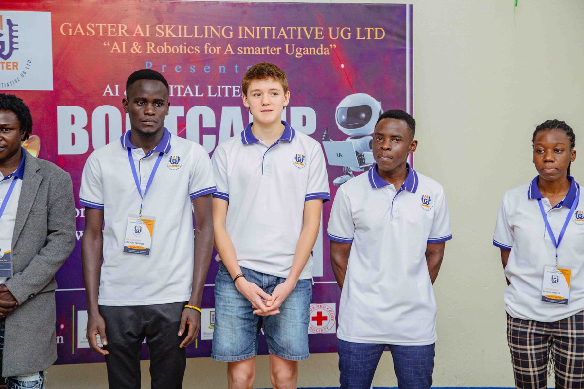 gaster_ai's tweet photo. Unlocking tech skills for a smarter tomorrow! Our 1st Annual Digital Literacy Boot Camp Day one is here to empower minds and bridge the digital gap.@OticGroup @UgandaRedCrossEbb @NkumbaUni_News #DigitalSkills #Empowerment https://t.co/wLSRuo8EmC