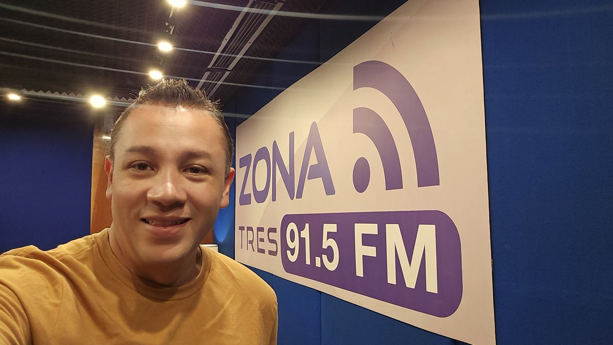 💥 #Detonadores, ¡bienvenidos a #ZONAdeConexión! 🔌🎵 📻
Este miércoles participen con el hashtag 👇
#LoMejorDeMiVida...

🔴 AL AIRE de 10 a 11AM con #BuenaMúsica a través de @ZONA3Noticias 🎧 91.5FM 🎵