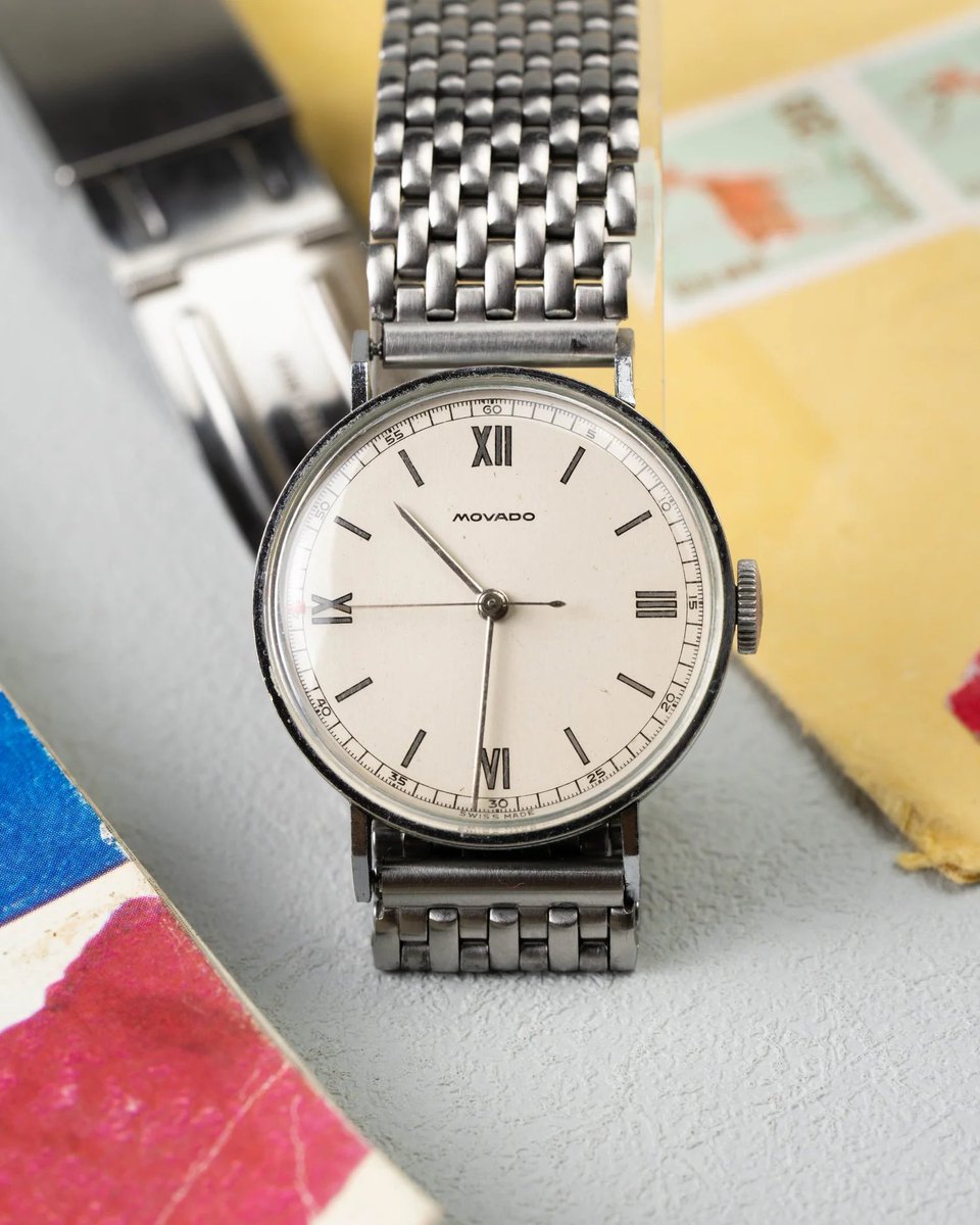 arrowsvintage's tweet photo. Available on the site is this incredibly cool flat coin case vintage Movado. Estimated to be from the 1940’s, this watch is in immaculate original condition. Vintage Movado remains one of the best values in vintage watches. https://t.co/EIcarug08v