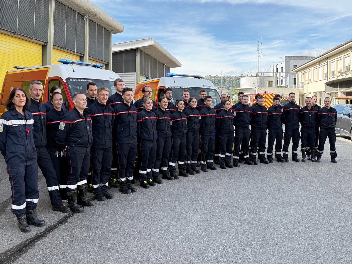 pompier_nice's tweet image. #formation des équipiers Vsav 👌 au Cis Nice St Isidore.
Retour en images des modules Transverse et SUAP, session 2025. 
🆔 Compagnie de Nice 
#pompier_nice 
📸 M.STARK