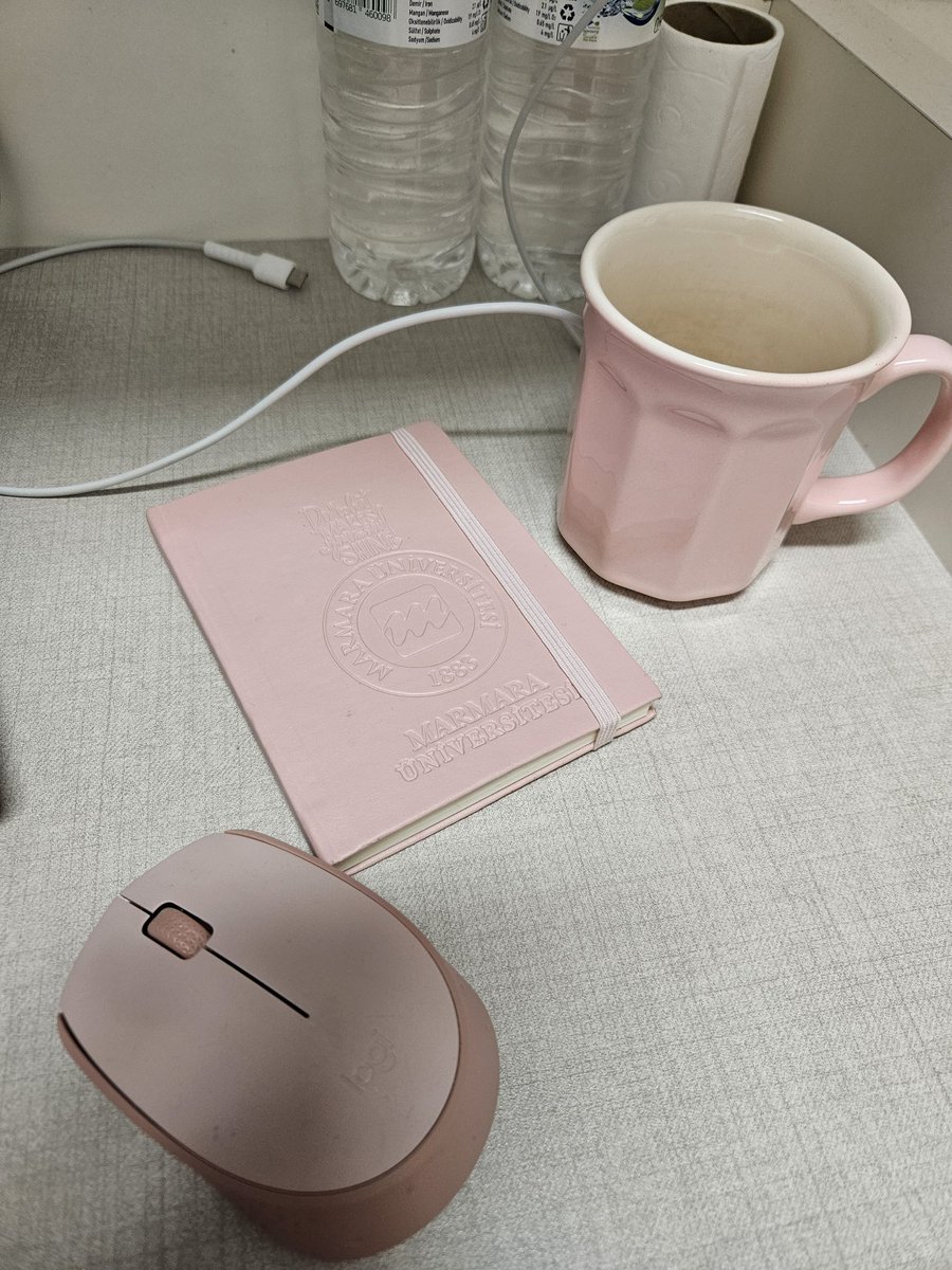 Dinamik çalışırken pembe tutulması olmuss bugun de intihar etmicez