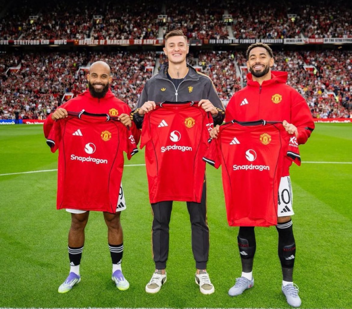 🚨🚨🚨🚨🚨🚨🚨🚨🚨🚨🚨🚨🚨🚨

سحب على تيشيرت من اختيارك من المتجر 😍

- متابعة الحساب + <a href="/CamisaStoreQ1/">متجر قميص</a> 
- رتويت لـ التغريدة 

• السحب من الرتويت بعد 3 أيام ⌛️

بالتوفيق لـ الجميع 🤍🐐