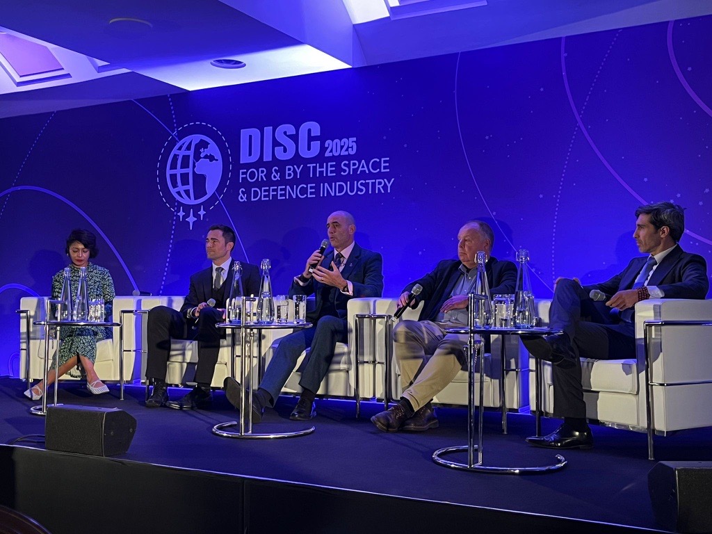 iDirect's tweet image. Great insights from Sr. Technical Dir of Global Govt during today’s Interference Mitigation &amp;amp; General TRANSEC panel at #DiSC25

Catch our team at Stand D7 for live demos of our market-leading technologies powering secure, resilient #MILSATCOM networks.

#STEngineering #DiSC2025