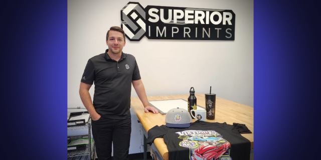 Our Comcast RISE program is making a difference in Kent, Washington. Superior Imprints owner Joe Simmons shares his story as a small-business owner and Comcast RISE recipient on the I Love Kent blog. #IWorkForComcast comca.st/3Ldz6VS