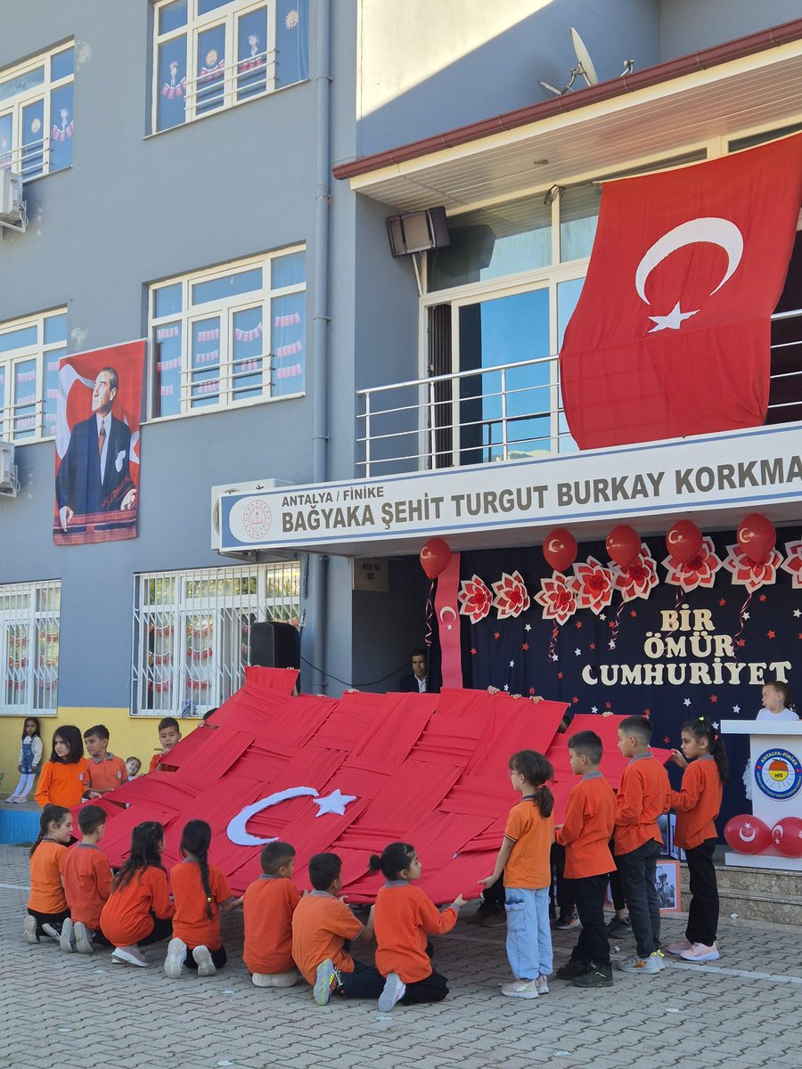 29 Ekim 2025
Cumhuriyet Bayramı'mız kutlu olsun.
<a href="/finike_ilcemem/">Finike İlçe Milli Eğitim Müdürlüğü</a>