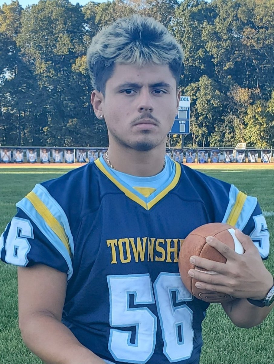 FTHSfootball's tweet photo. Game Day Captain:  Senior offensive lineman Jayden Vera has been selected as the Game Day Captain for our contest against Okd Bridge High School #1BEAT Who Do We Play For.......TOWNSHIP
@TownshipScores @FTHSPatriots https://t.co/y6Z8ZeRGt7