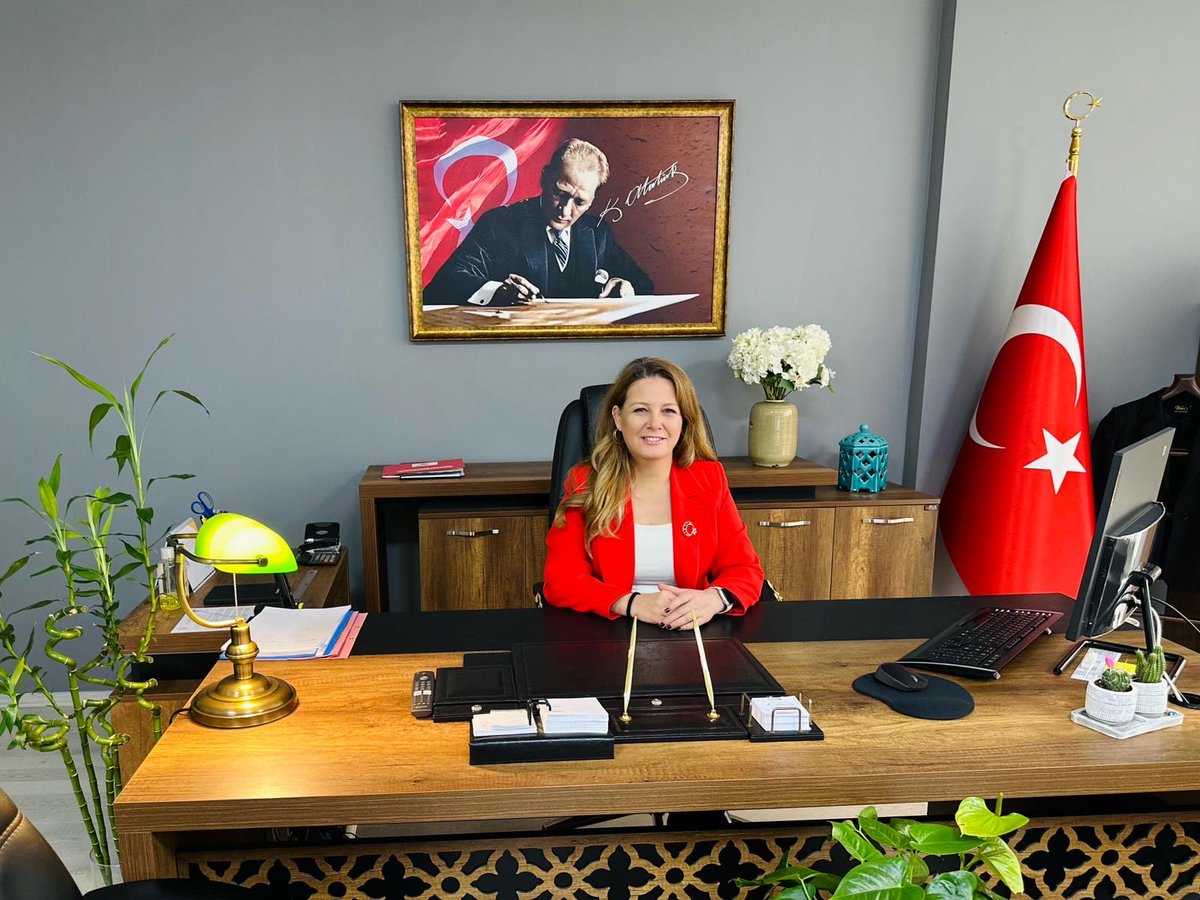 TÜLAY AYVAÇİÇEĞİ tweet media