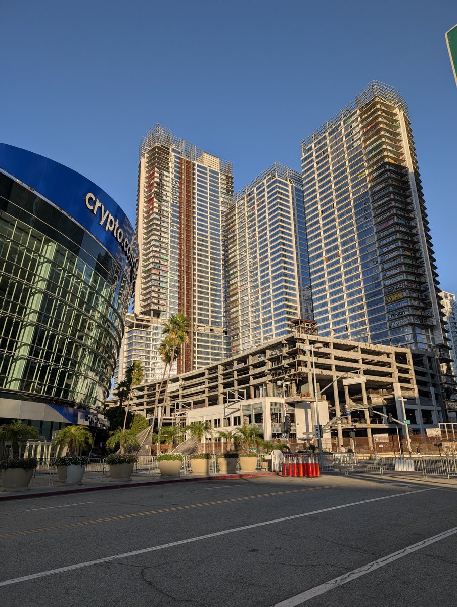 gochya's tweet photo. @WhiteHouse @GOP @realDonaldTrump @GavinNewsom @MayorOfLA – EMBARRASSMENT: Downtown LA’s Graffiti Towers are left to rot under Democrat leadership. Trump - use your meeting with Xi to FIX this! The world is watching and expects leadership! #GlobalSpotlight #LA2028 #WorldCup2026 https://t.co/VsScZJQEUk