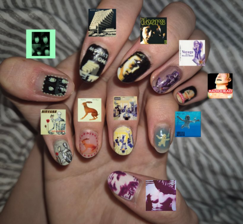 친구랑 좋아하는 앨범 네일아트
