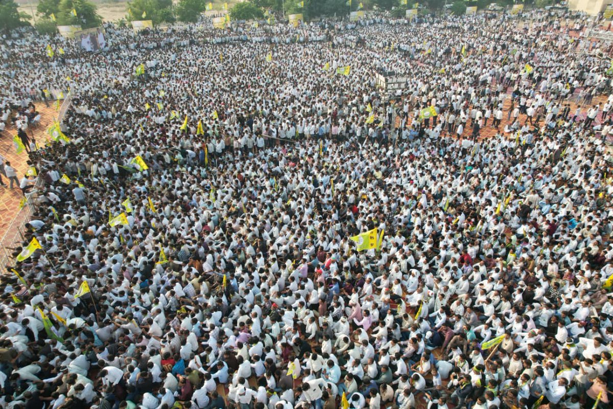 hanumanbeniwal's tweet image. RLP के स्थापना दिवस पर आयोजित महारैली @ बीकानेर |