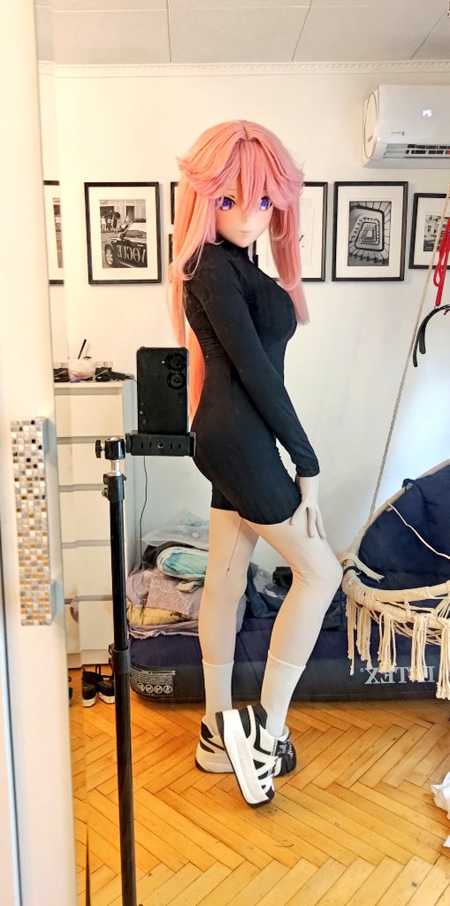 Hey! I'm going to the gym, what do you think about my sport outfit?

#kigurumi #着ぐるみ