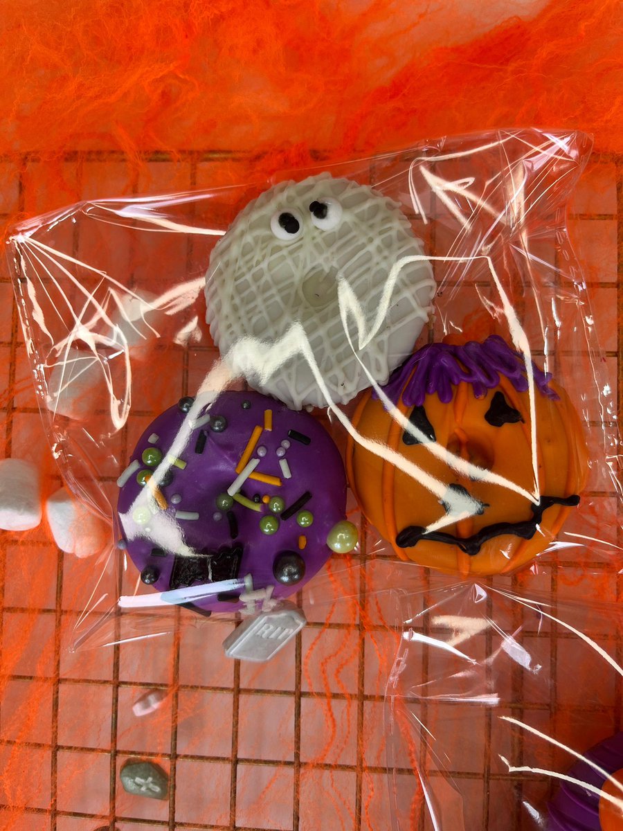 Contamos con varias opciones para este 31 de Octubre, quedan las últimas unidades 🧡👏🏽

RT porfis 🎃