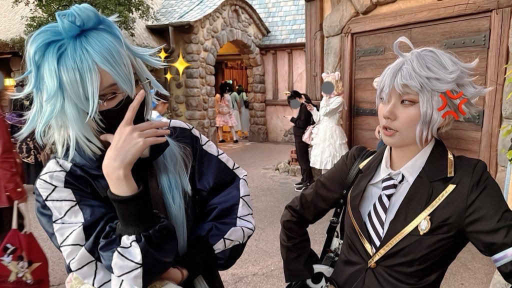 AdOnA_cosgenkai's tweet photo. Dハロ③

ｲﾃﾞｱに眼鏡を奪われるｱｽﾞｰﾙ👓

💀: @ztknnmn3 
📷: @Rinmao23 

#Dハロツイステ仮装 https://t.co/H0uh3KZMW3
