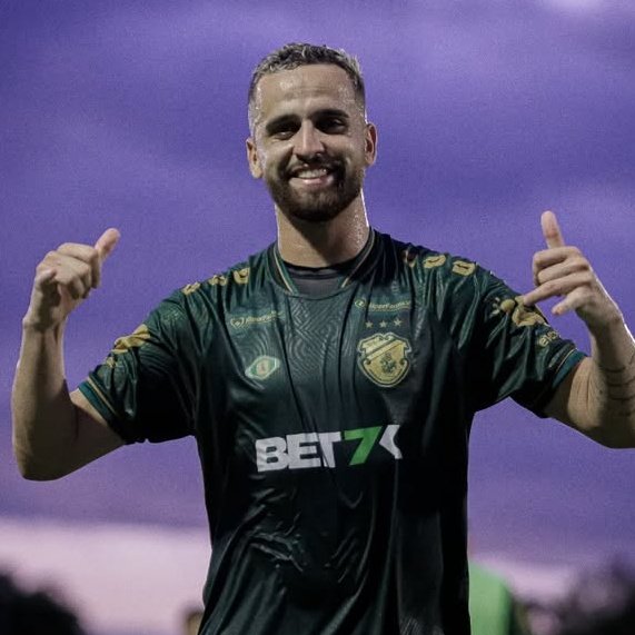 Lucas Gomes, é do Galo! 

O volante de 29 anos, retorna após defender o Galo em 2022, ele estava no Moto Club e tem passagens por Santa Cruz, Sampaio Corrêa, Confiança e Altos.

Seja bem-vindo de volta.