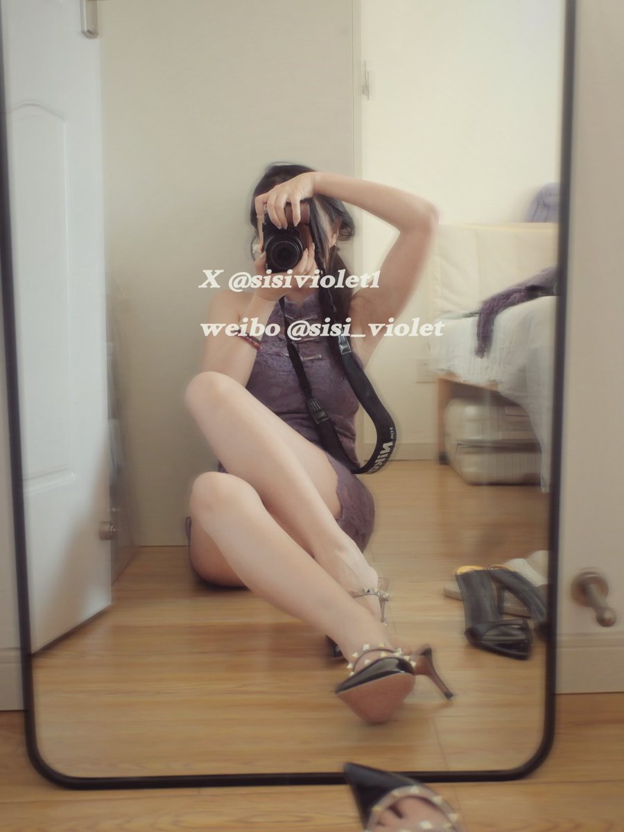 福利姬sisi_violet分享的黄推图片2 - 网红私拍内容