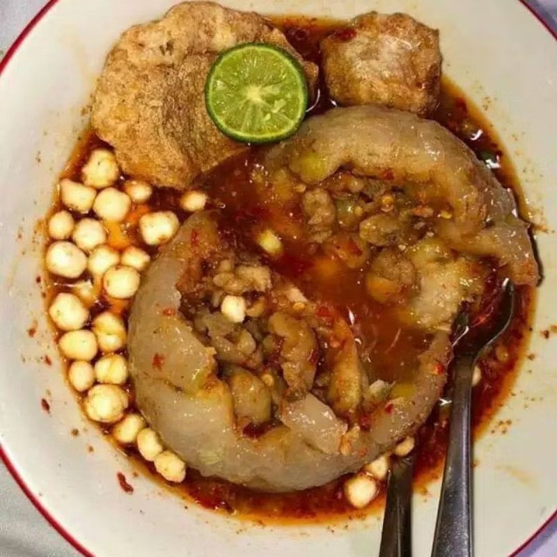 melonnnv's tweet photo. MAU REKOMENDASIIN JAJANAN ENAK DAN MURAH MERIAH! 

penyuka pempek, bakso aci, basreng, seblak, boleh ni di cek https://t.co/PL8n6mn9Qq