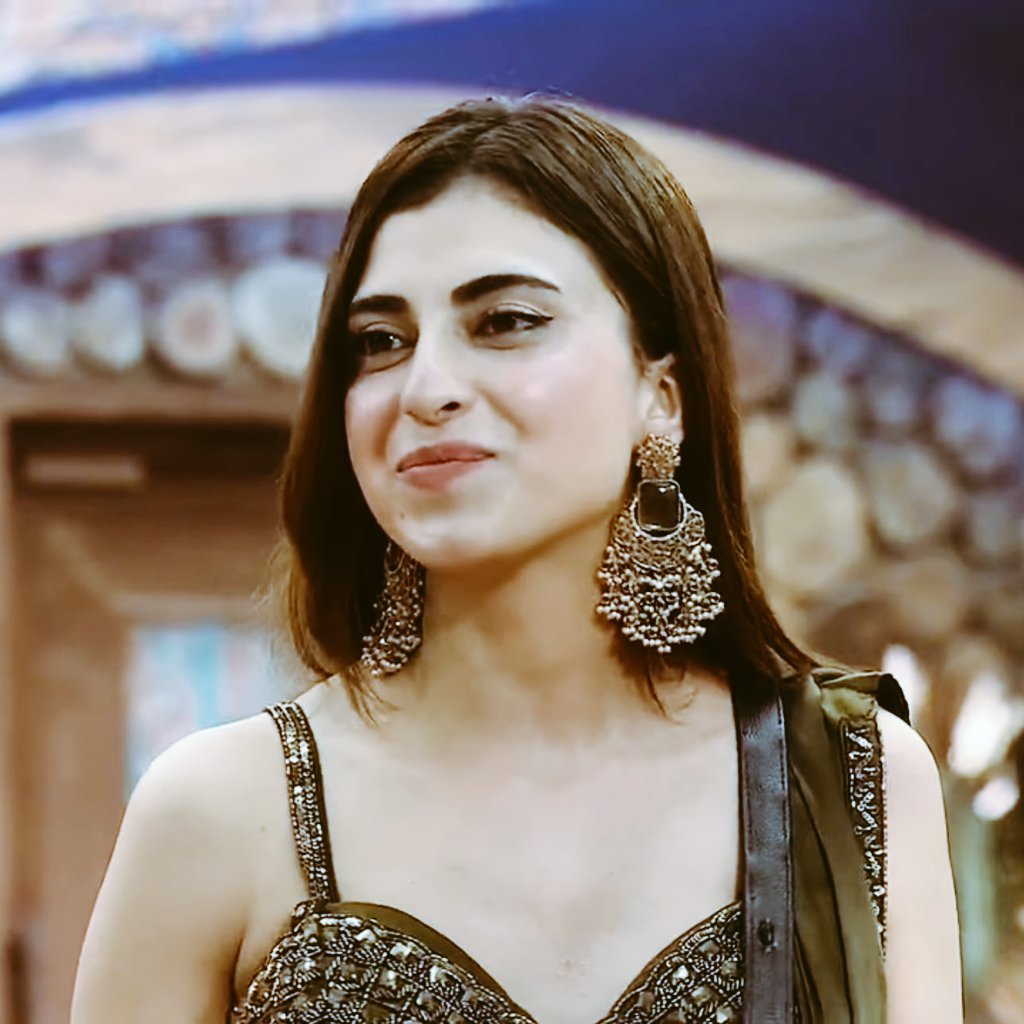 bajranglal2aa's tweet photo. #FarrhanaBhatt की ताकत और जज्बा!
 क्या वो बनेंगी #BiggBoss19 की विजेता?
फरहाना भट्ट का कमाल हर हफ्ते फैंस को हैरान कर रहा है! 
#BB19 #FarrhanaRebellions #BiggBoss
#Hindusthanzindabad https://t.co/GONyleP1HG