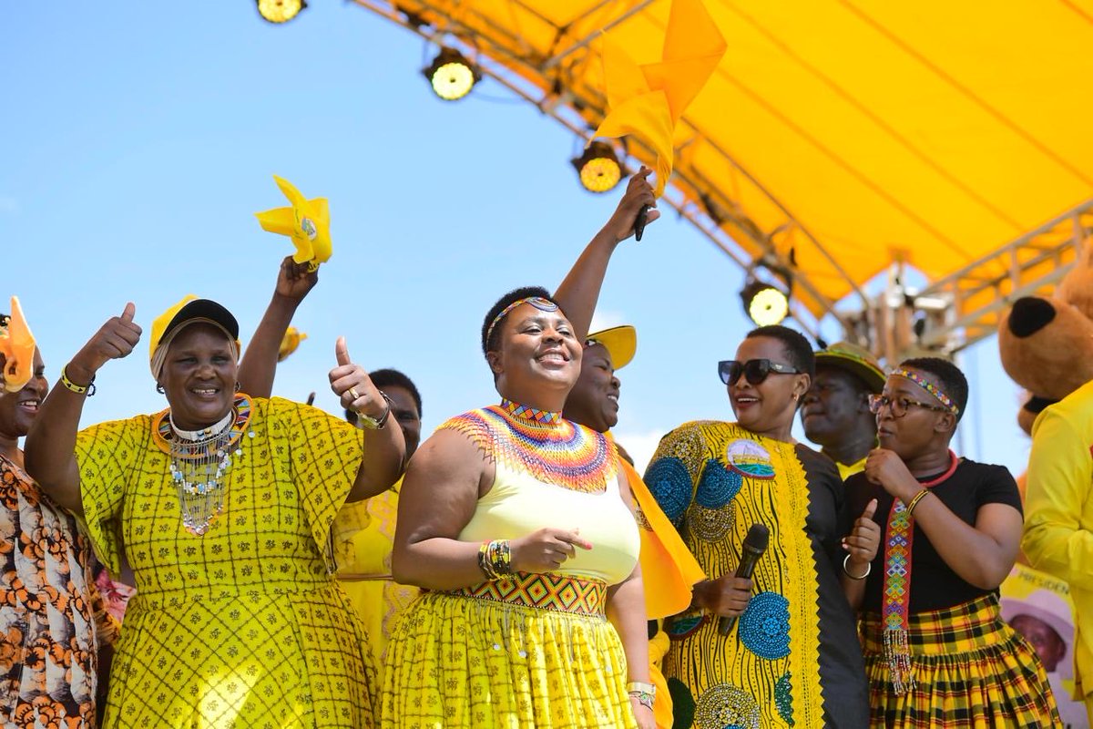 Maama Janet and I were happy to be in Lolachat, Nabilatuk District, where we met the people and leaders of the area. I reminded them that Karamoja’s transformation is one of the NRM’s great success stories.

When we first came to this region, the population was about 190,000.