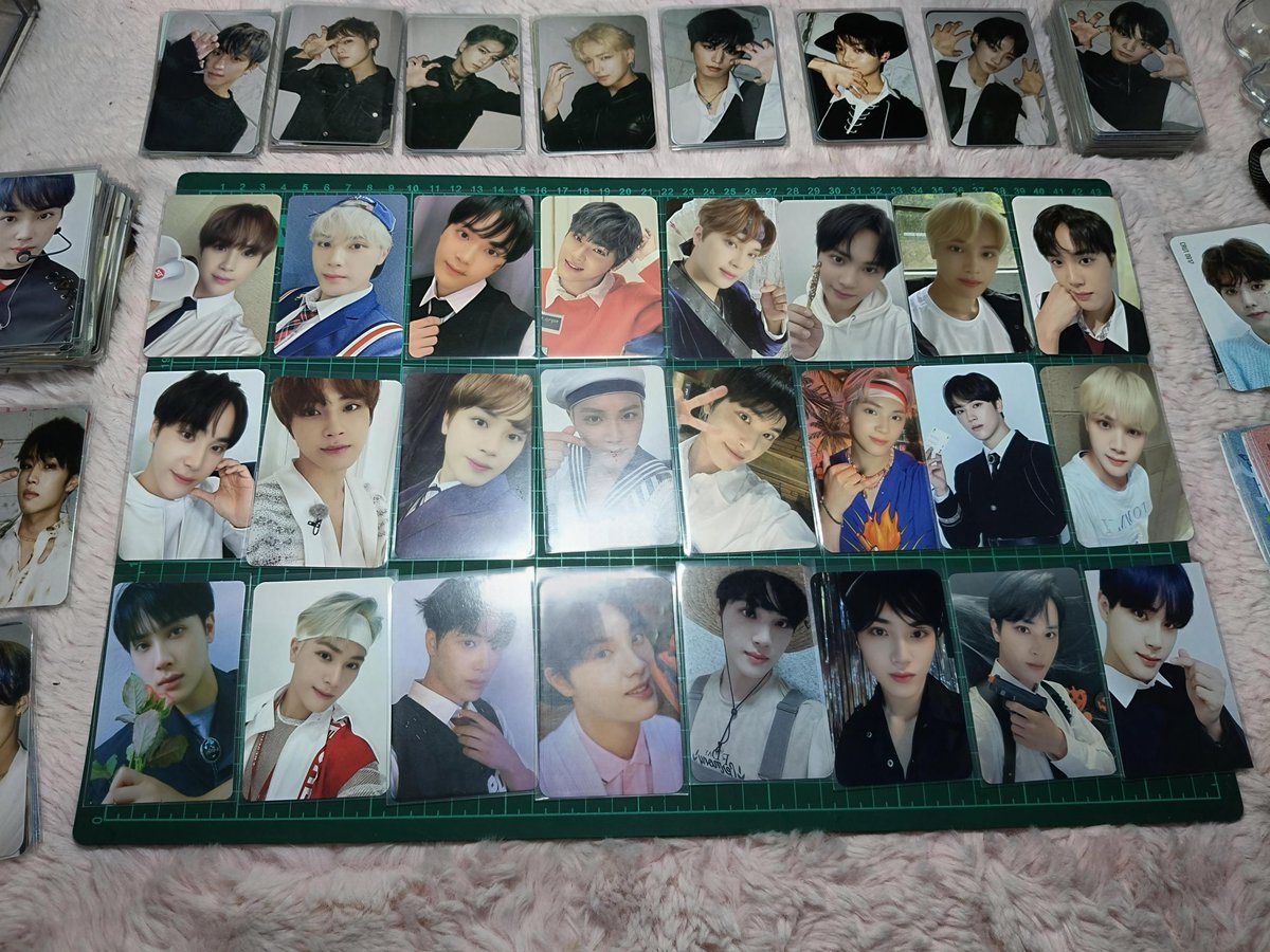 farhearteu's tweet photo. @PasarTheBoyzMY Ju Haknyeon

🌸 sorry, all horanghae pose pc is actually not official pc
🌸 price range rm3-20 (except for rare one)
🌸 postage rm7
🌸 DM for clearer pic/vid
🌸 still can nego (ambik byk dpt discount)🙏🏻

🏷️ @PasarTheBoyzMY #pasarTBZ #pasarTheBoyz #farhearteu_selling https://t.co/WPEXFgP5WY